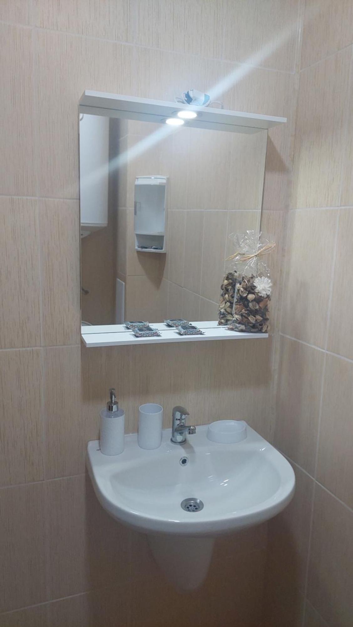 Krimski Apartment - Free Private Parking Варна Экстерьер фото