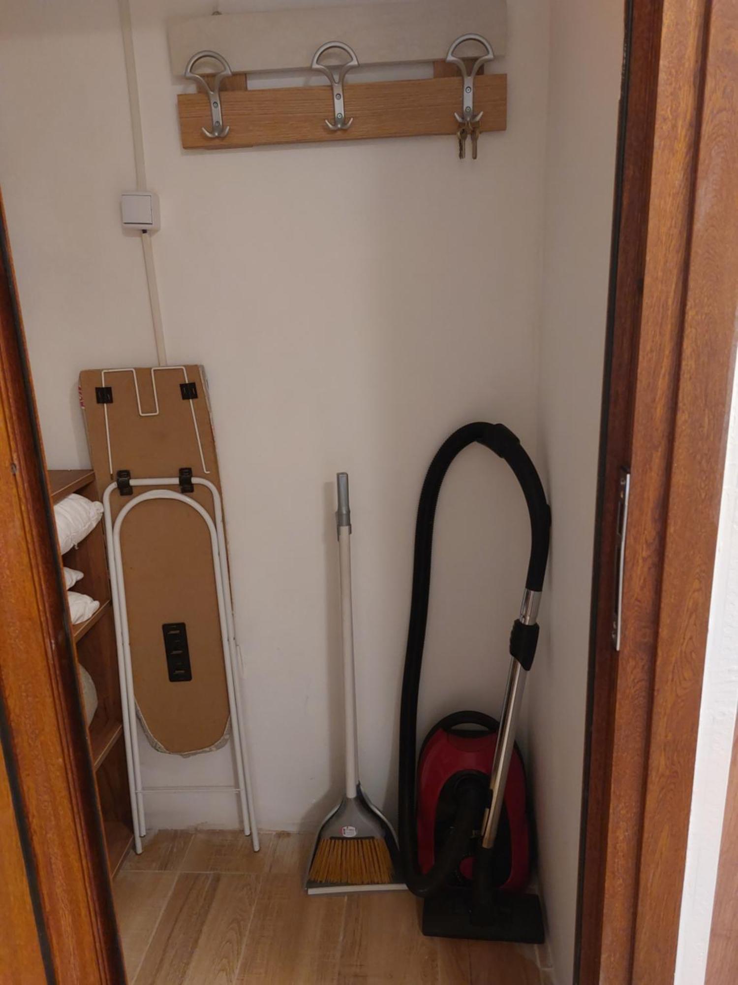 Krimski Apartment - Free Private Parking Варна Экстерьер фото