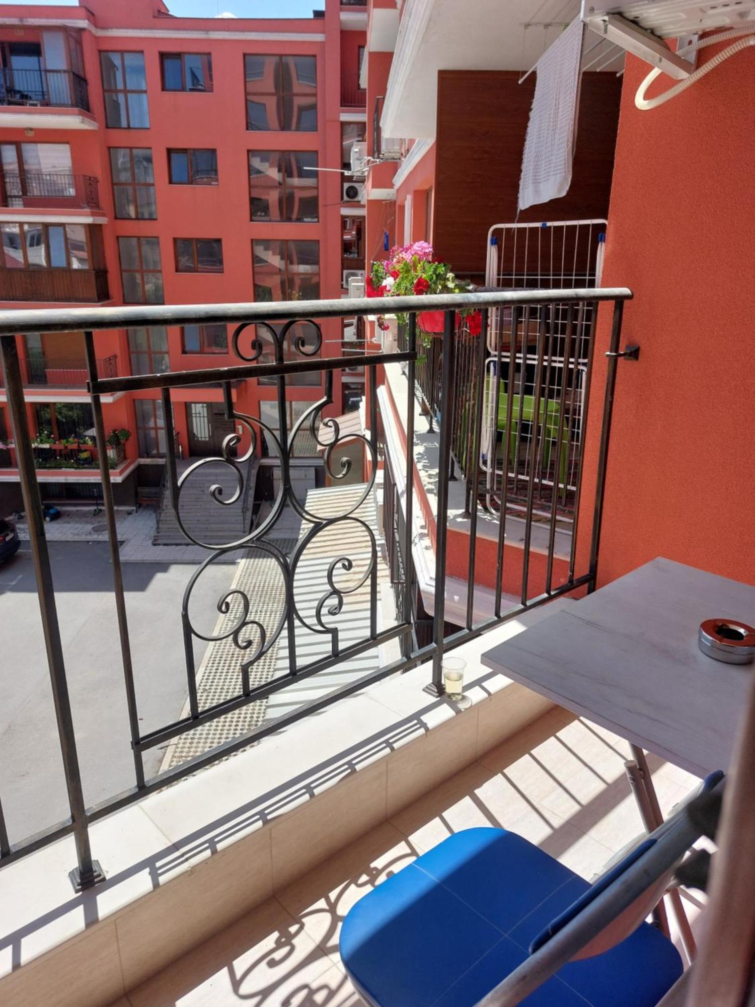 Krimski Apartment - Free Private Parking Варна Экстерьер фото